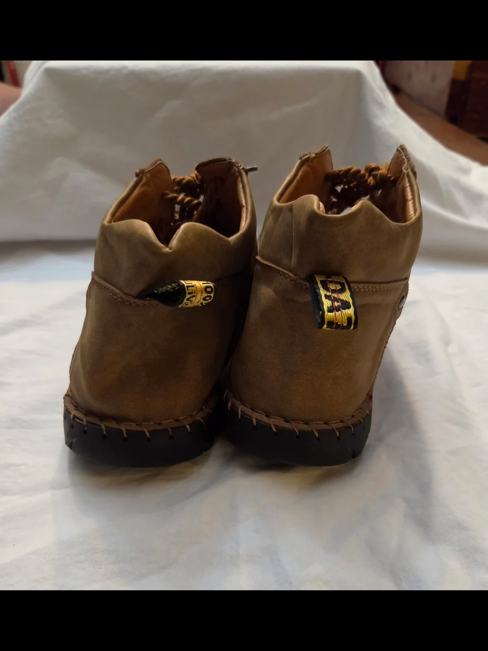 Men's Tan Brown Chukka Boots - Casual Lace-Up Comfort